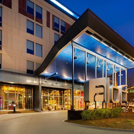 Aloft By Marriott Milwaukee Downtown-2